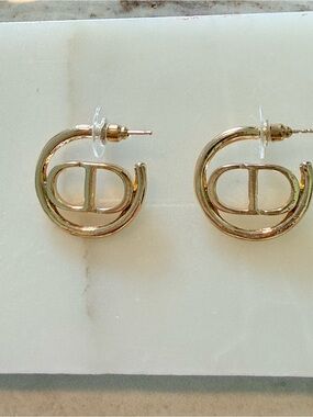 Gold Double-Loop Circle Stud Earrings - Women Jewelry